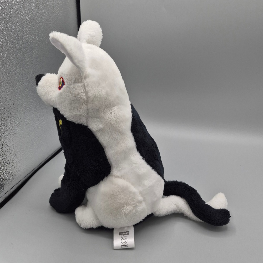 Meow Wolf Surrealist Three Eyed Wolf Cat Hybrid Plush Black White Art Toy 2022 - Picture 4 of 7